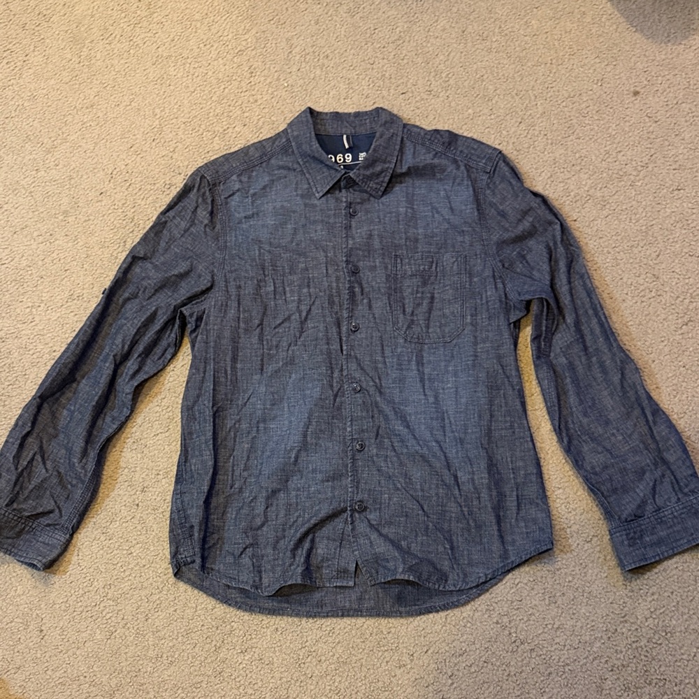 GAP Denim-Style Casual Button Down Shirt